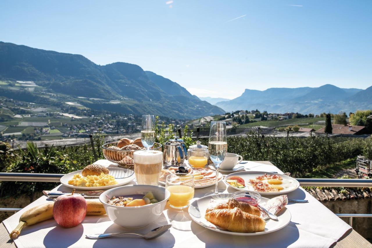 Landsitz Stroblhof Hotel Тироло Екстериор снимка