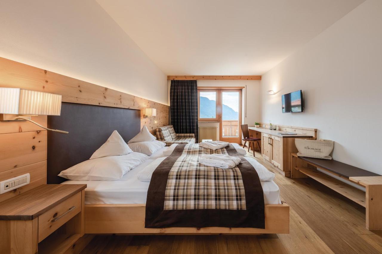 Landsitz Stroblhof Hotel Тироло Екстериор снимка